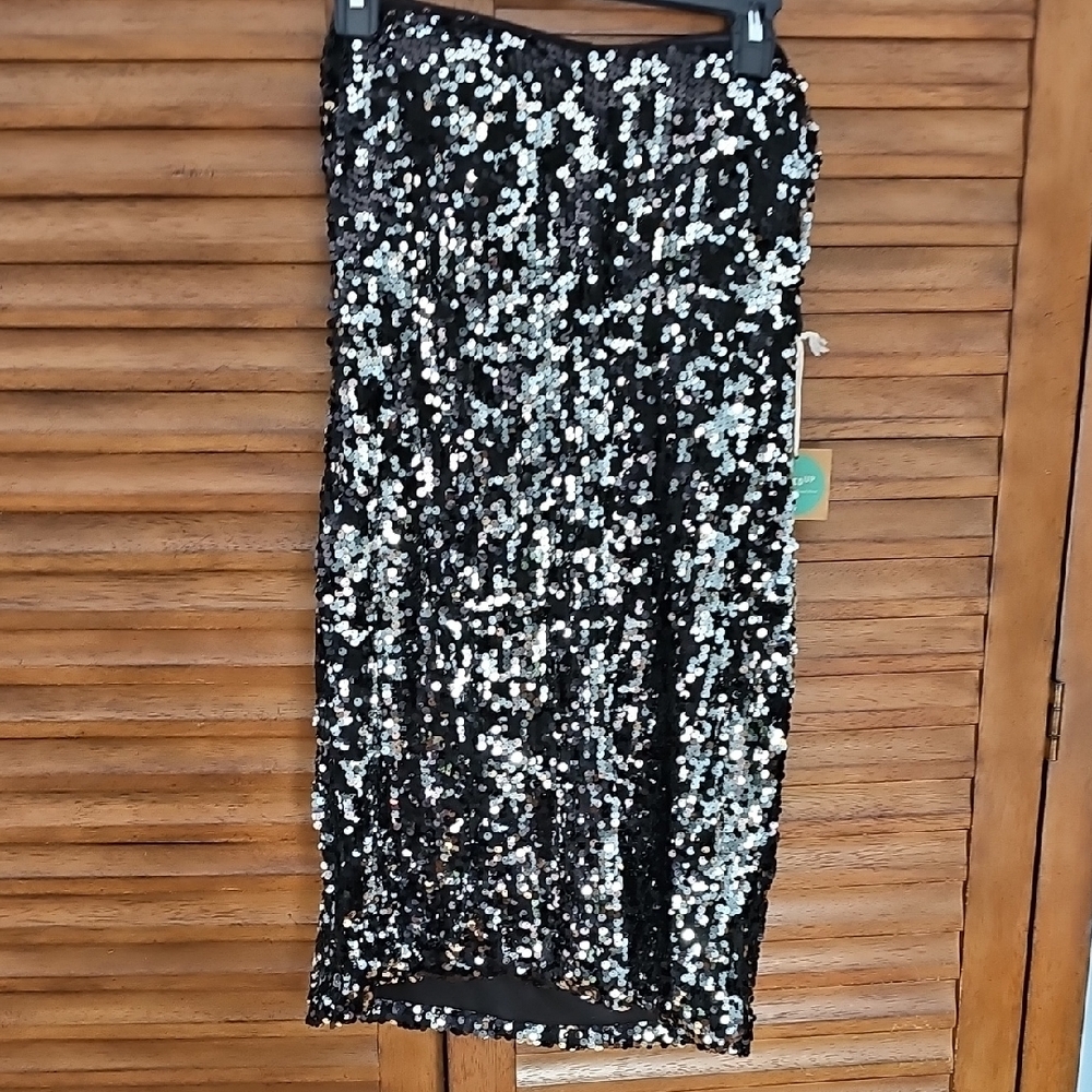 Arden B Strapless Black and Silver Sequin Dress